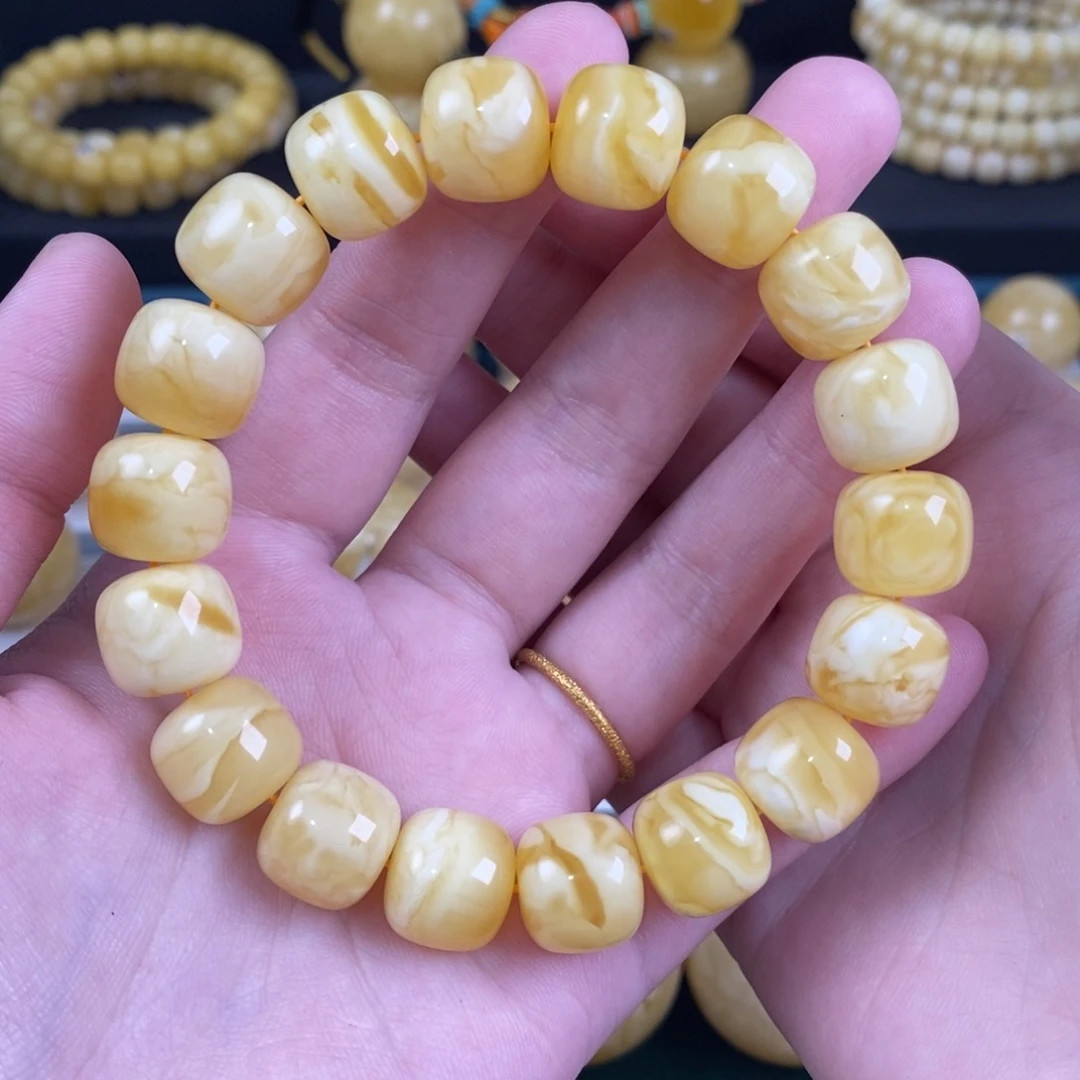 未镶嵌蜜蜡珠宝奇石