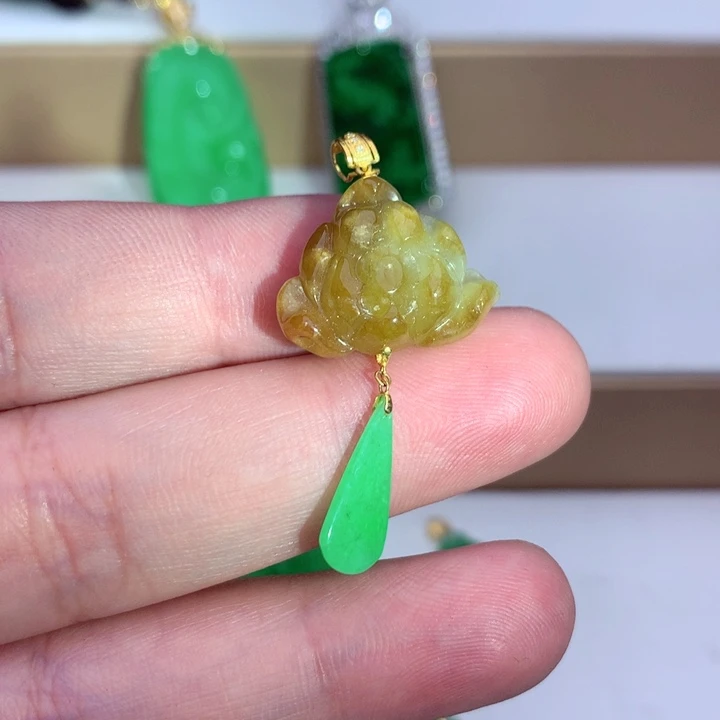 翡翠18K金镶嵌吊坠(不含链)