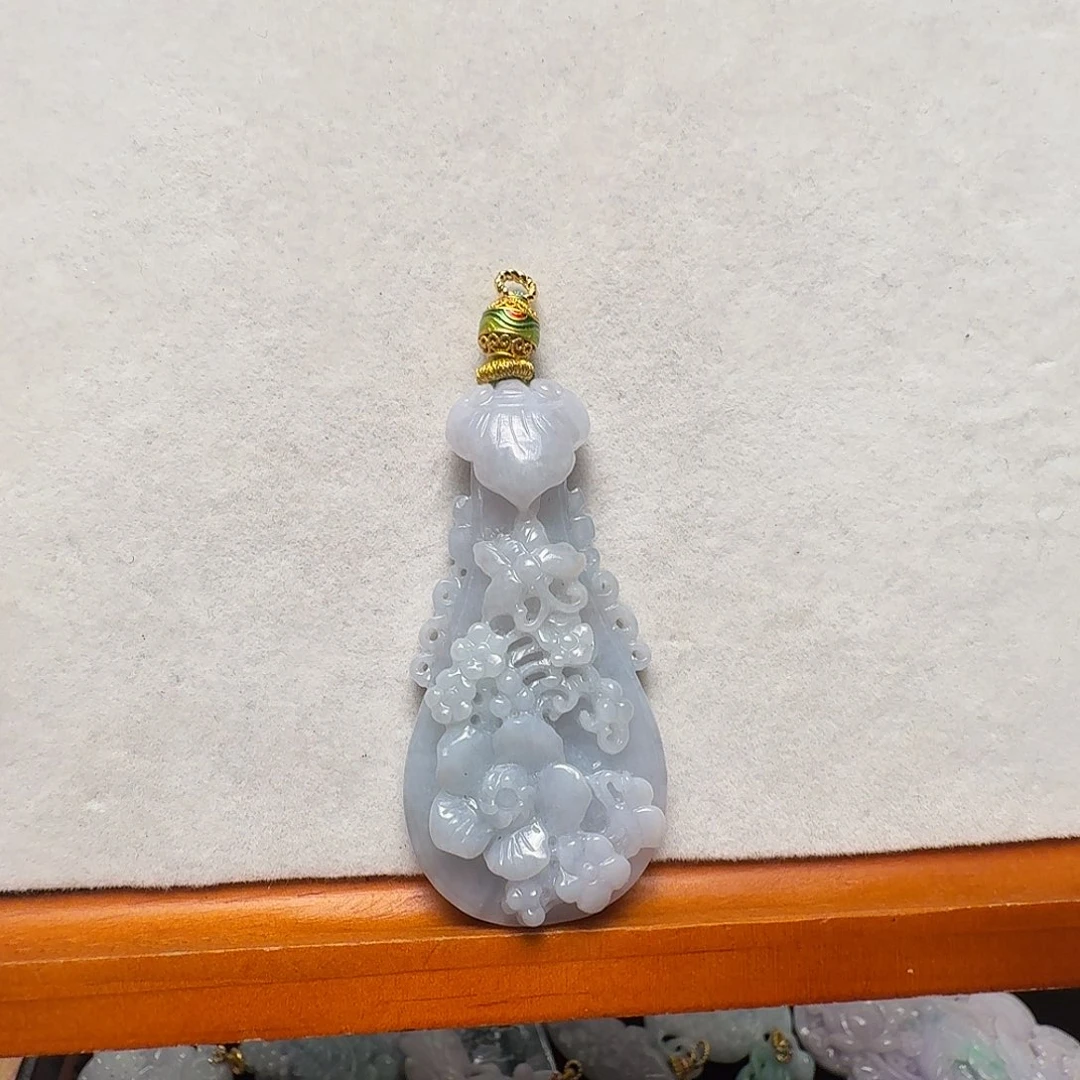 风***轻吊坠(赠链)未镶嵌翡翠