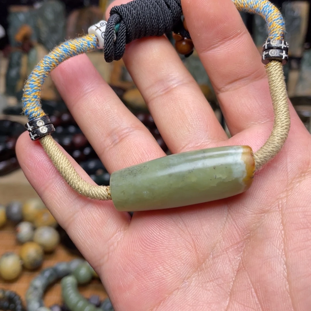 岫岩河磨玉（透闪石质玉）未镶嵌颈饰