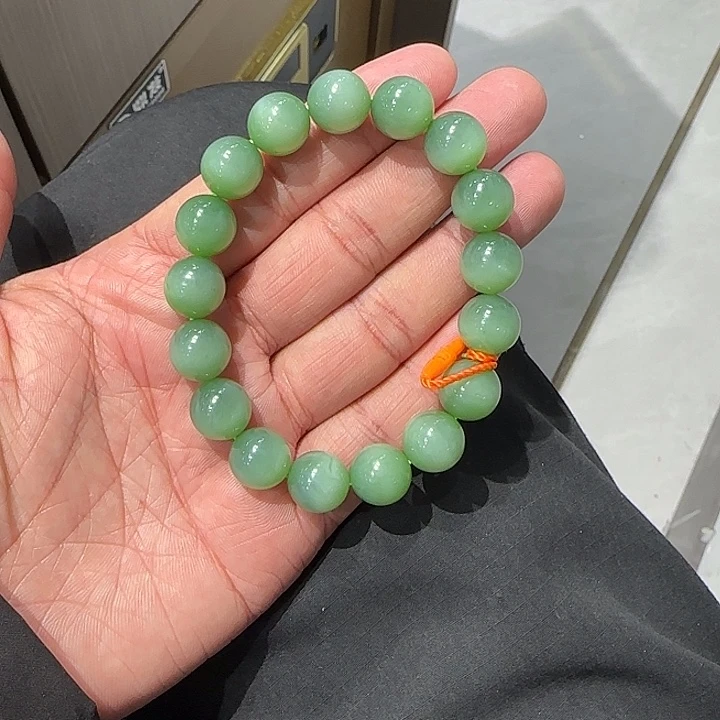 和田玉（碧玉）未镶嵌颈饰