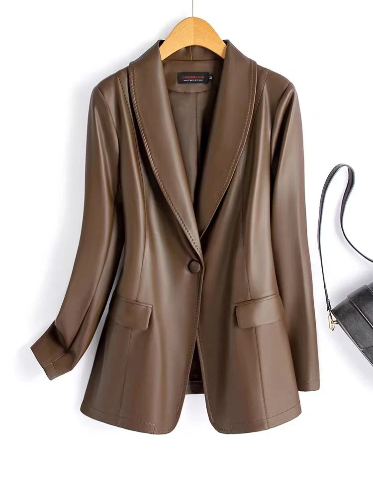 中年女性秋冬时尚皮衣西装百搭显档次外套