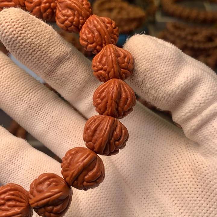 麦***铛桃核手串秦岭龙纹