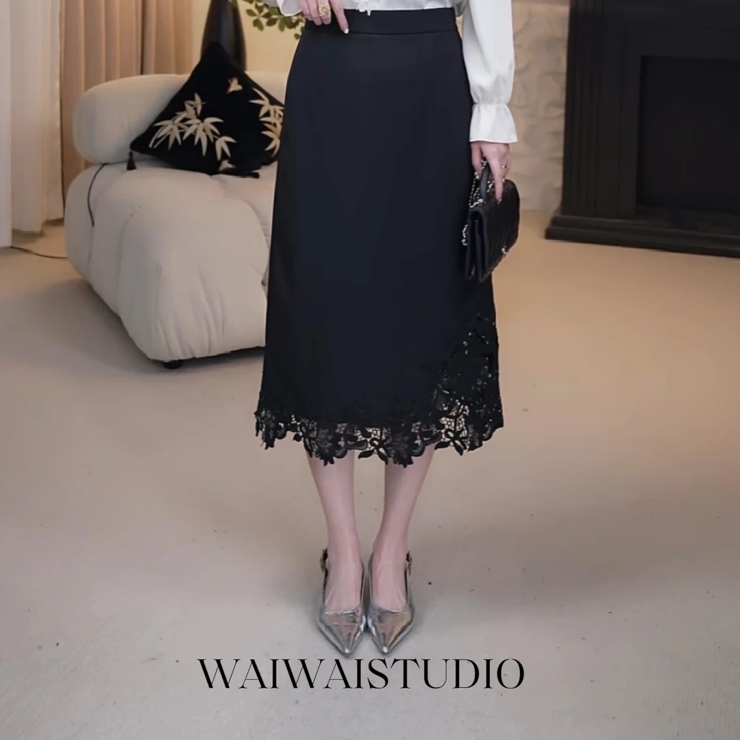 【蕾丝下摆】显瘦法式蕾丝拼接半身裙 25S159