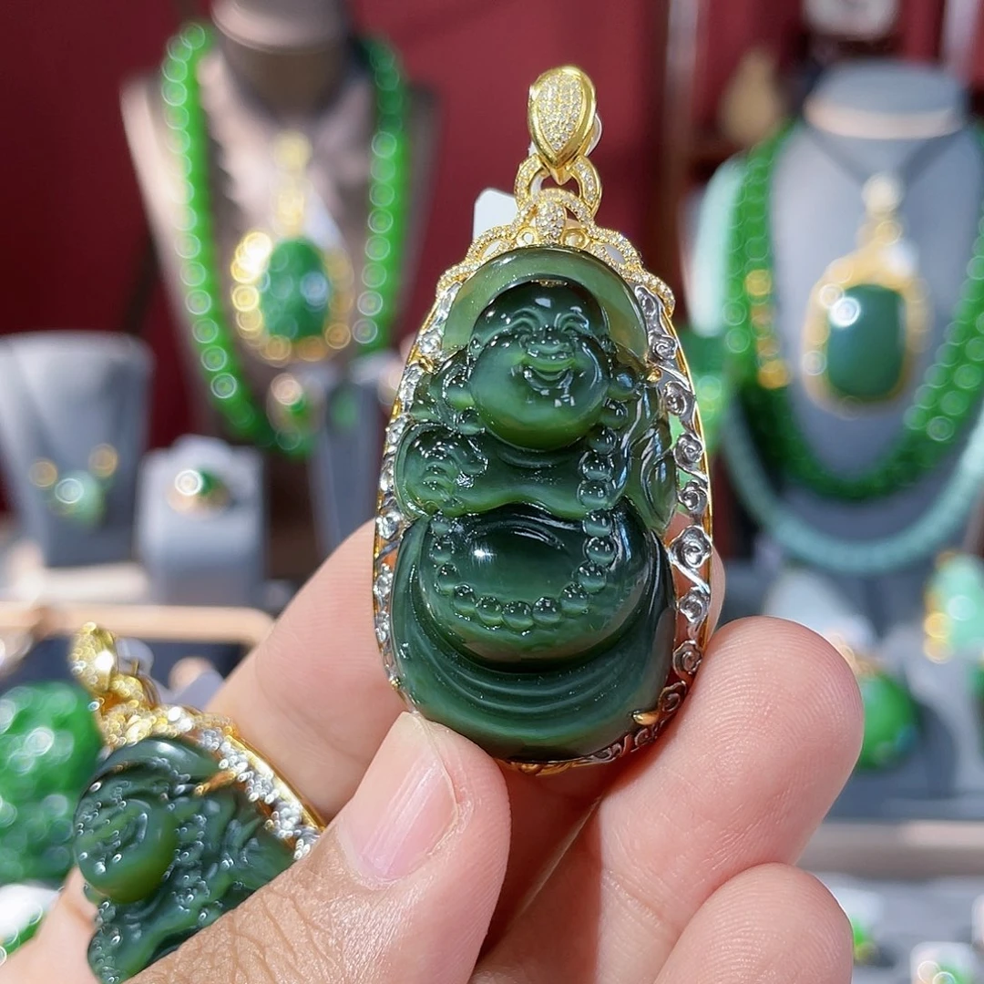 和田玉（碧玉）18K金镶嵌颈饰