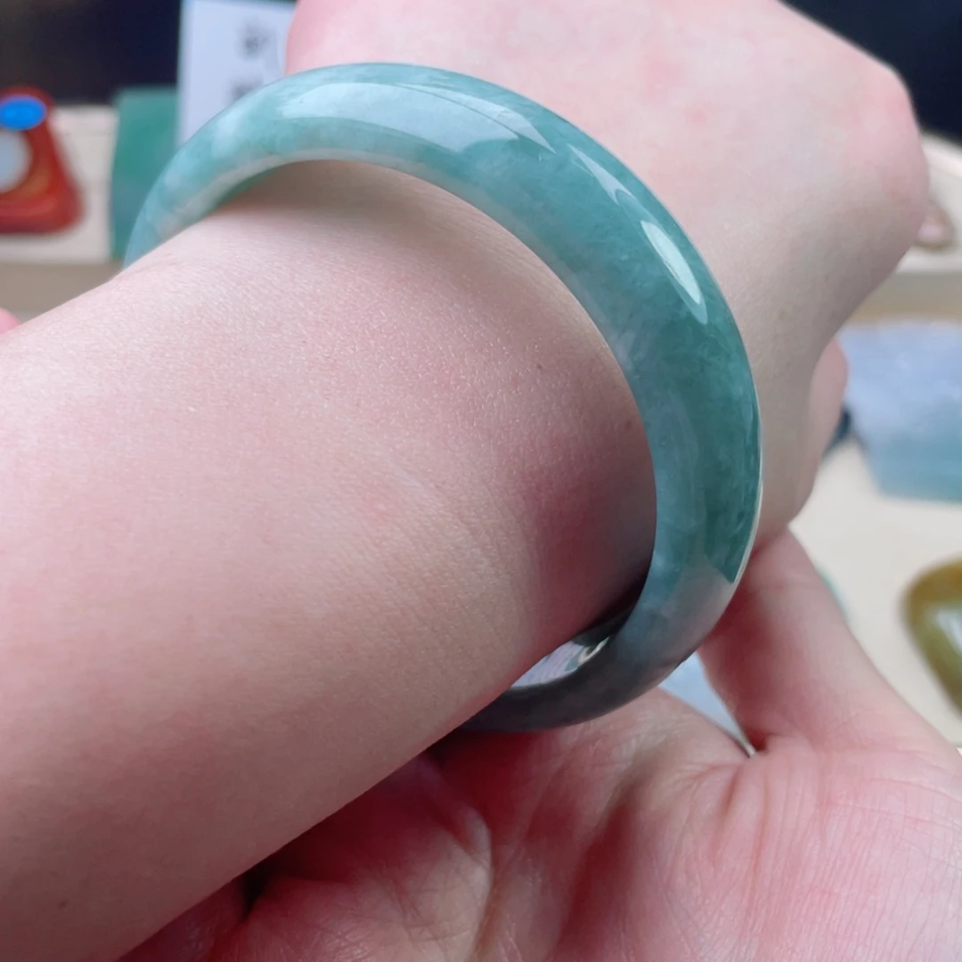 未镶嵌定制翡翠翡翠手镯58圈口