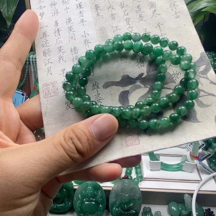 石英质玉手镯未镶嵌彩*糖
