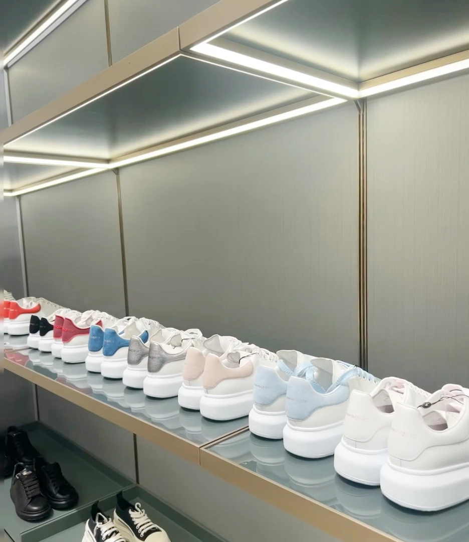 25SS【芯片版】轻奢高定小白鞋情侣款休闲板鞋