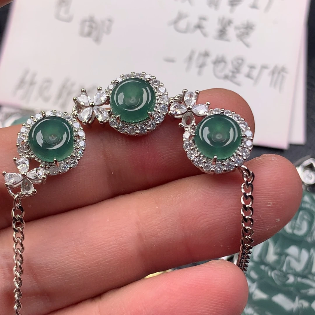 翡翠未镶嵌颈饰平安扣手链
