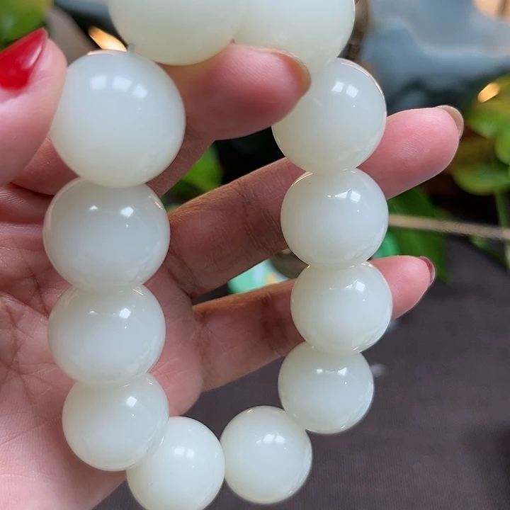 和田玉手串未镶嵌