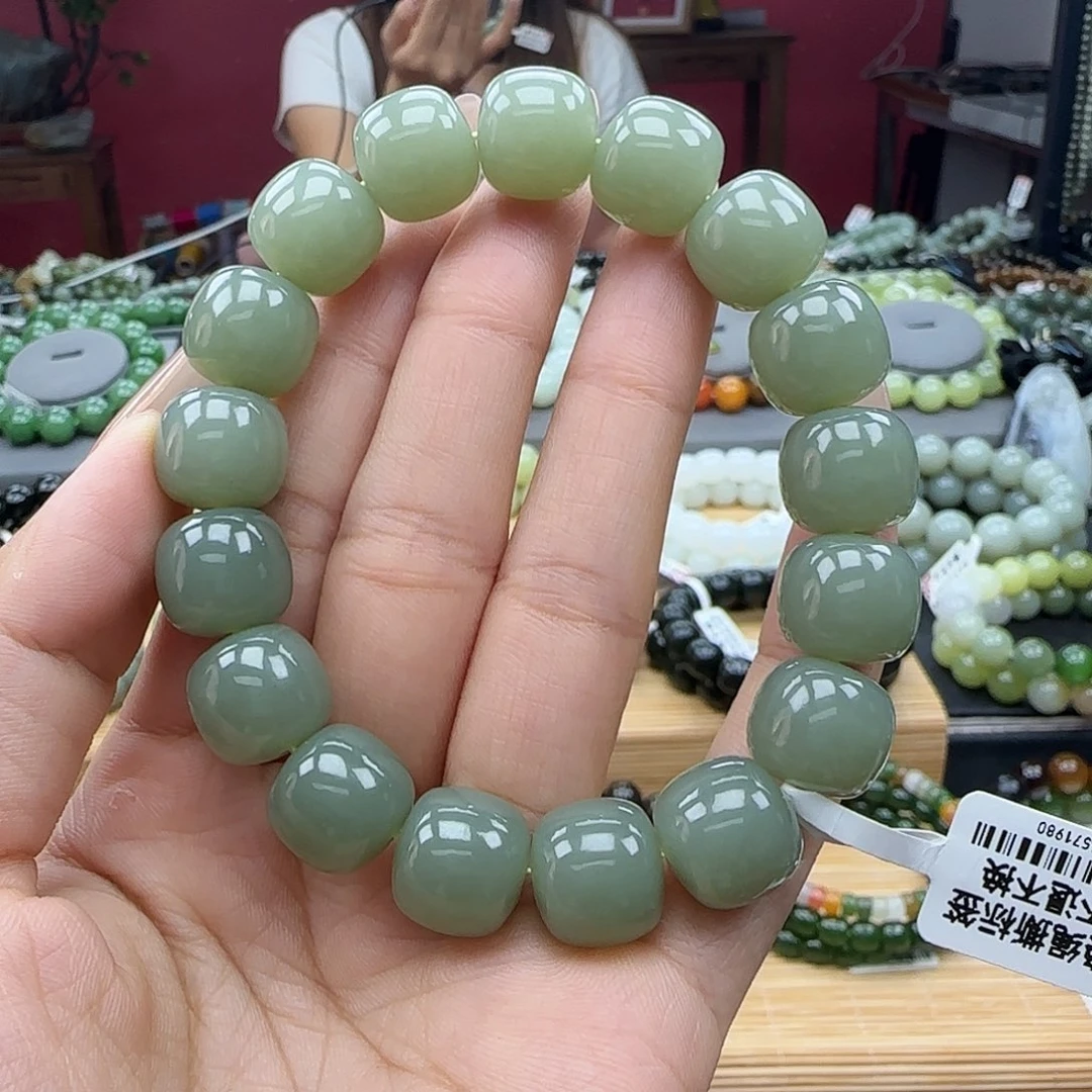 和田玉未镶嵌手串