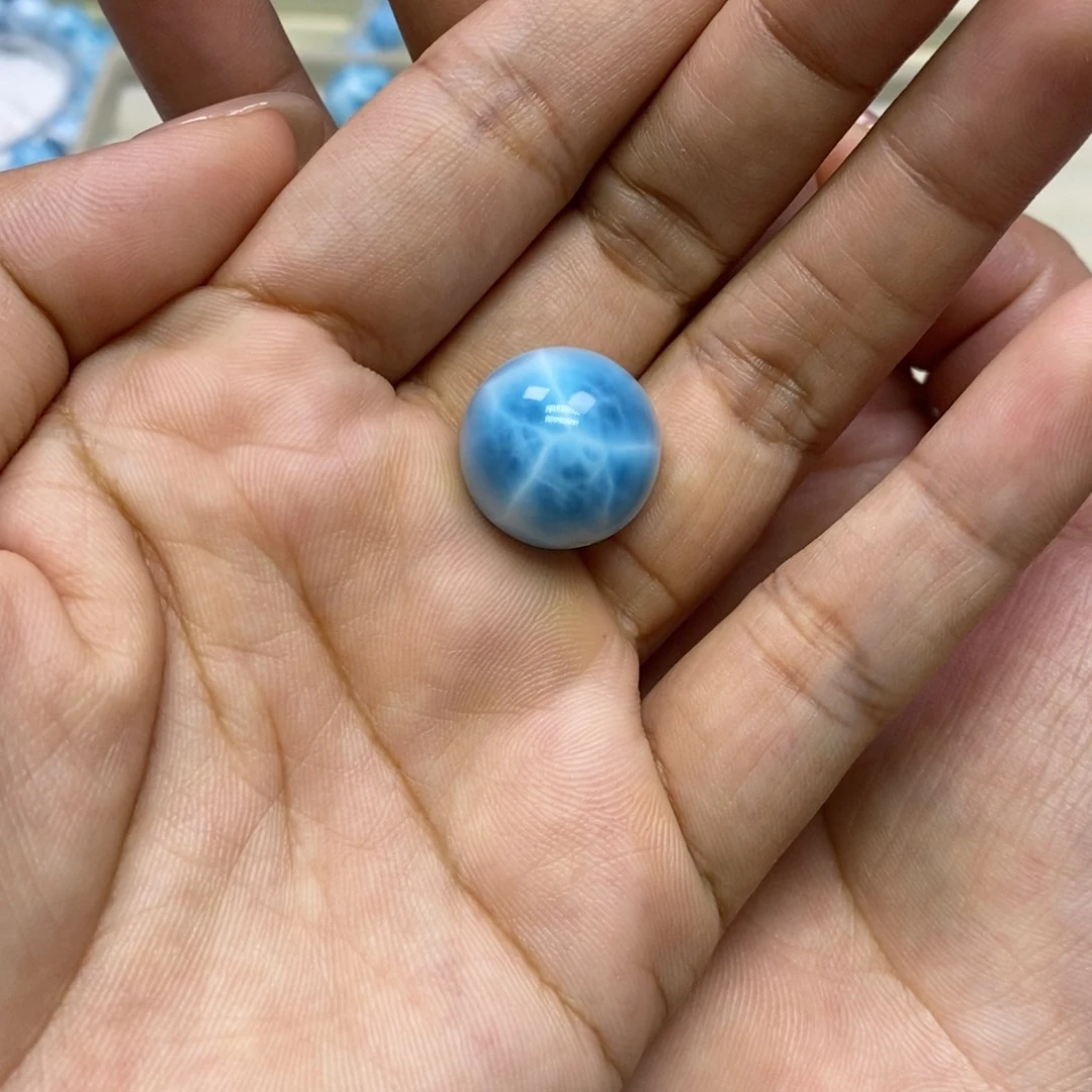 噗***咔针钠钙石（海纹石）未镶嵌颈饰