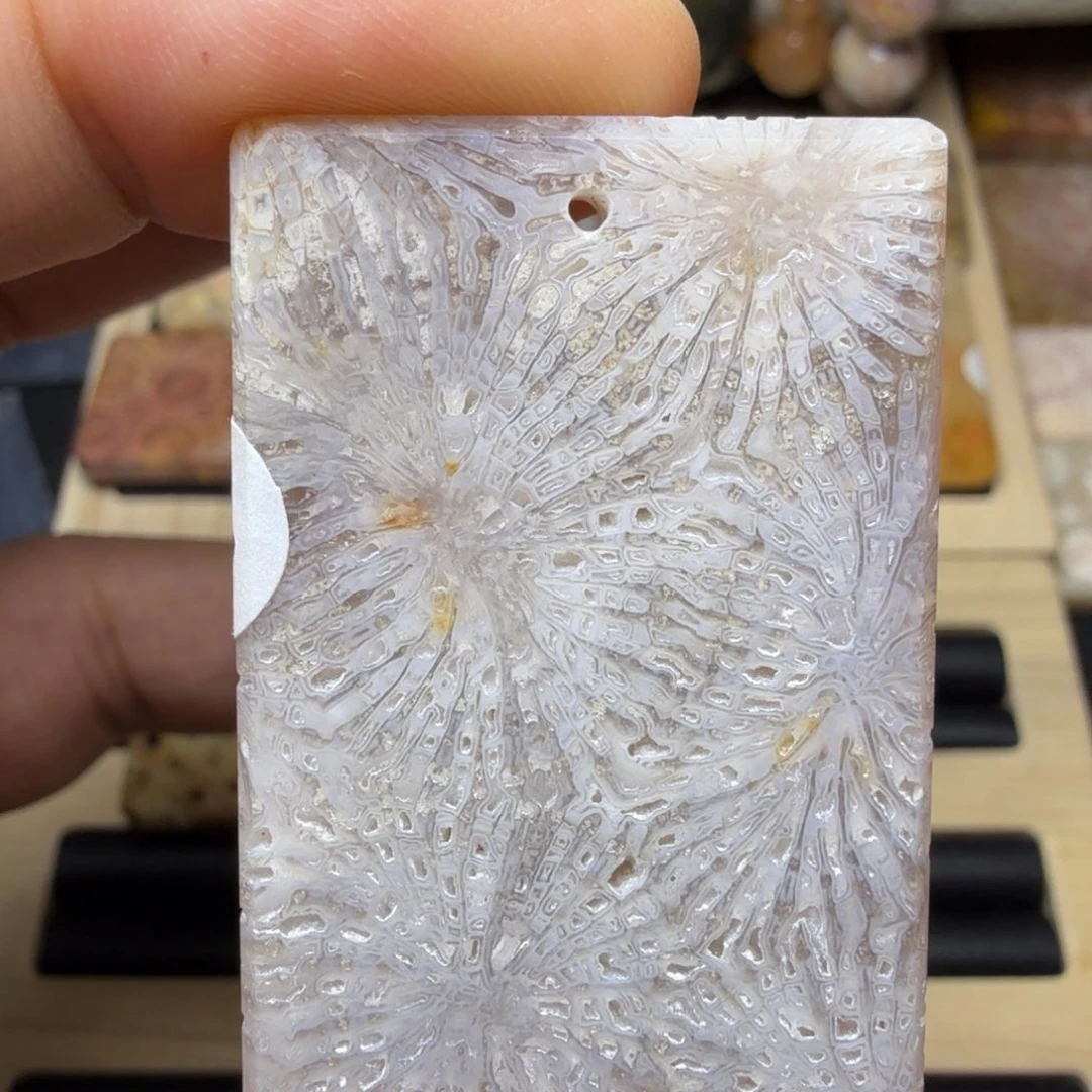 硅化玉未镶嵌纯天然色有机玉石保真色