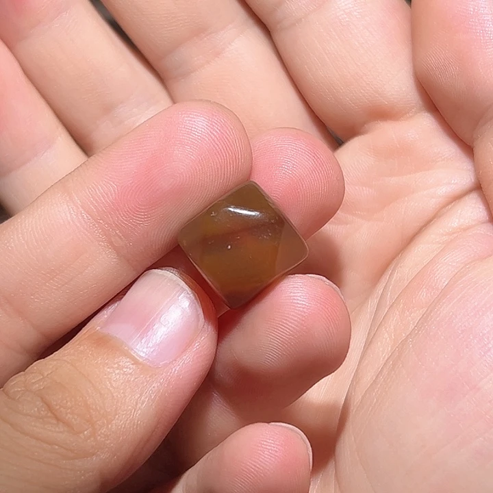 未镶嵌玛瑙/玉髓珠宝奇石