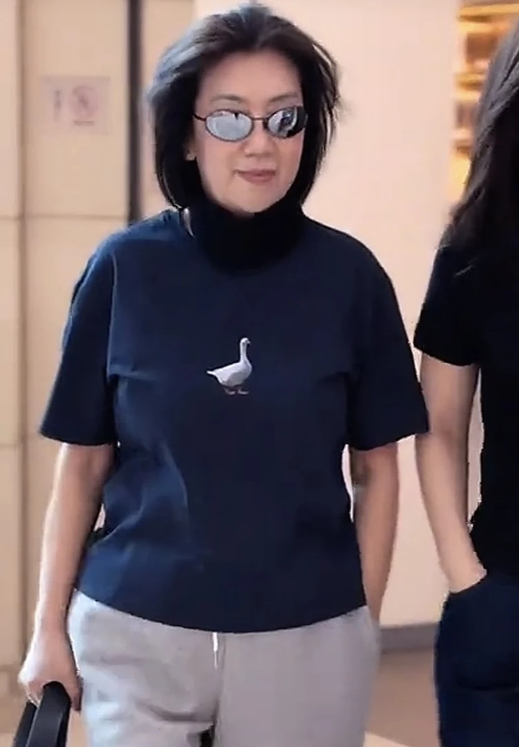 25250006（阿梦服饰）纯棉短袖 衣长58