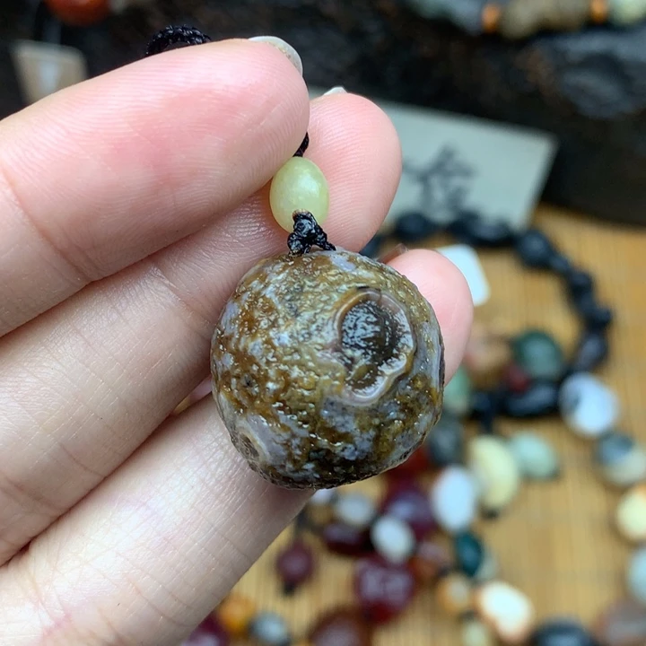 未镶嵌玛瑙/玉髓珠宝半成品
