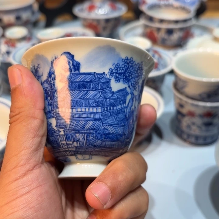 瓷片景德镇市的中心城区