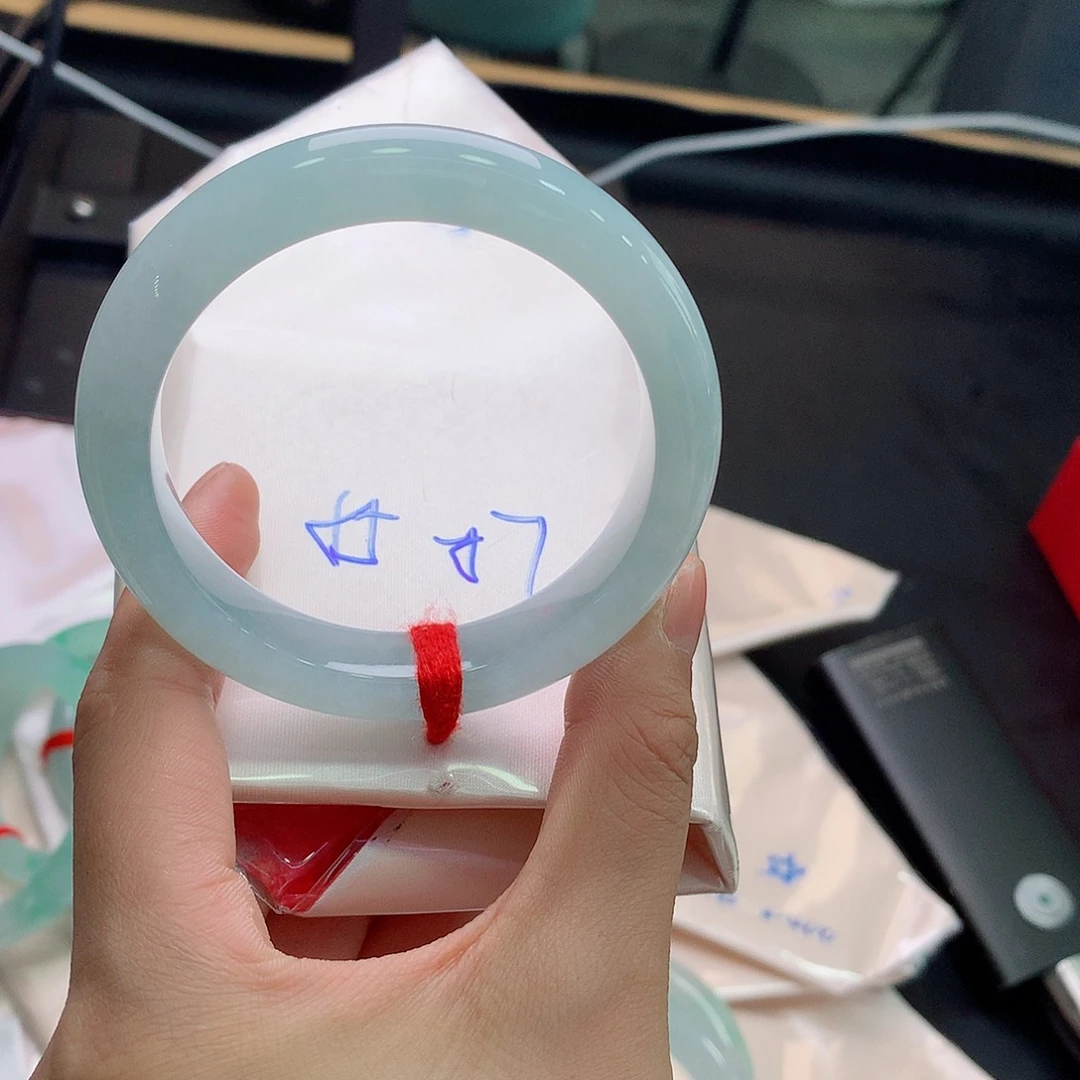 未镶嵌手镯翡翠翡翠