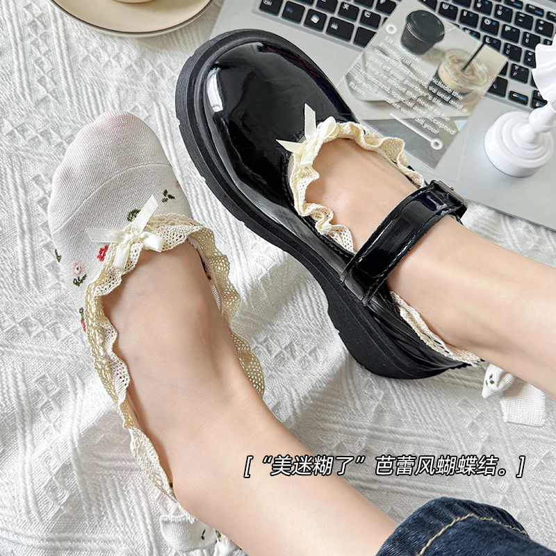 芭蕾风船袜女甜美碎花夏季薄款可爱花边隐形吊带浅口船袜配小皮鞋