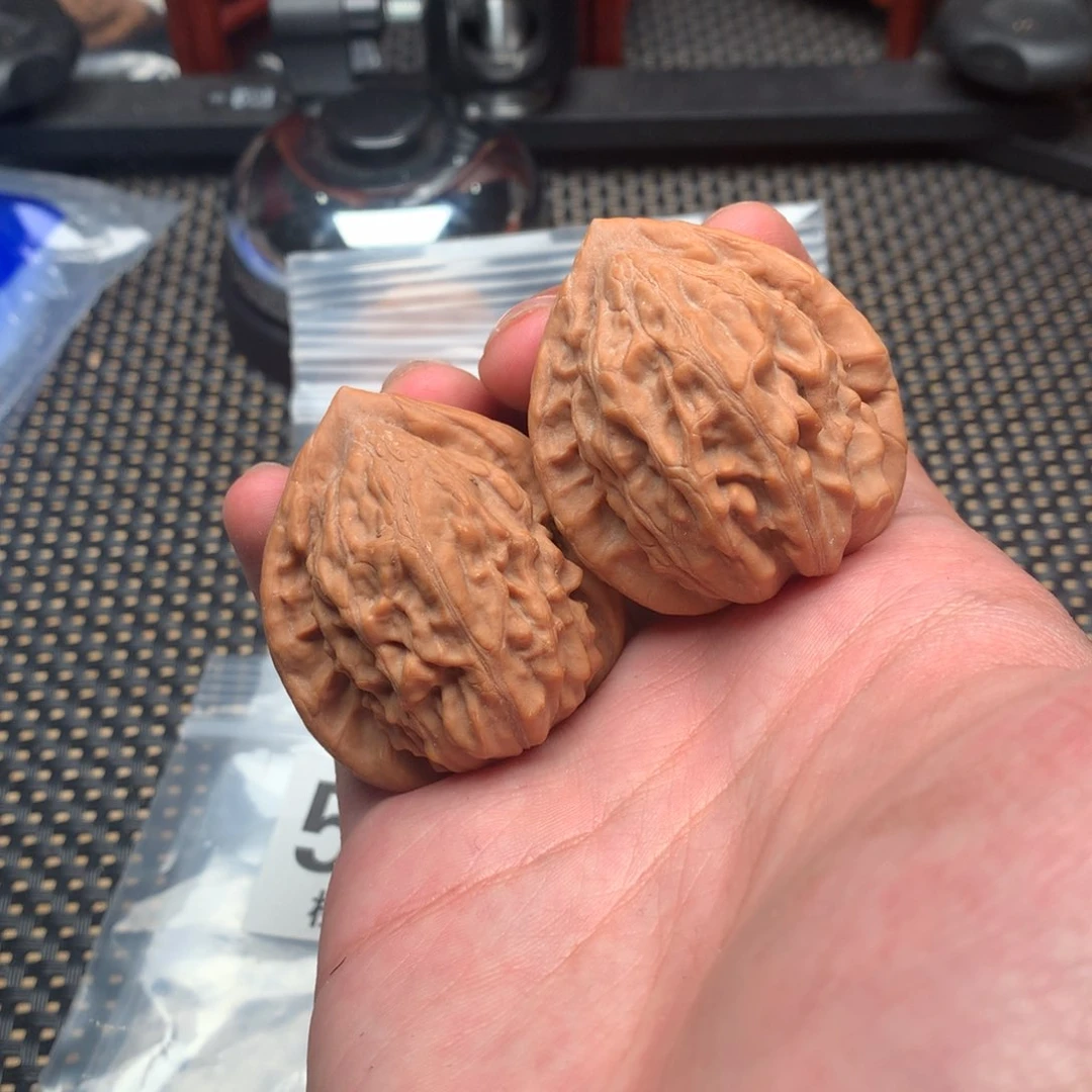 文玩核桃把件阿*木大红袍39