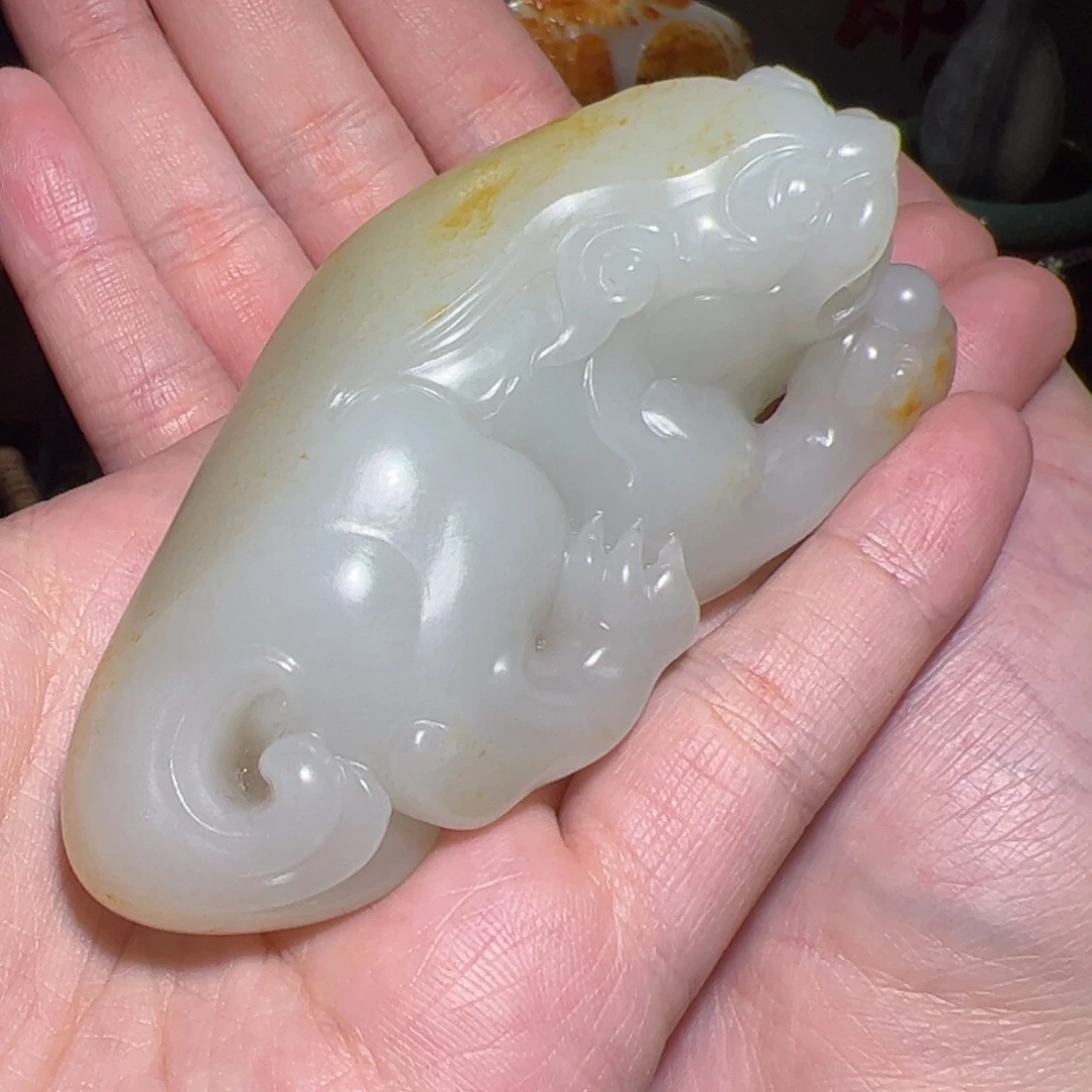 M***c和田玉未镶嵌颈饰