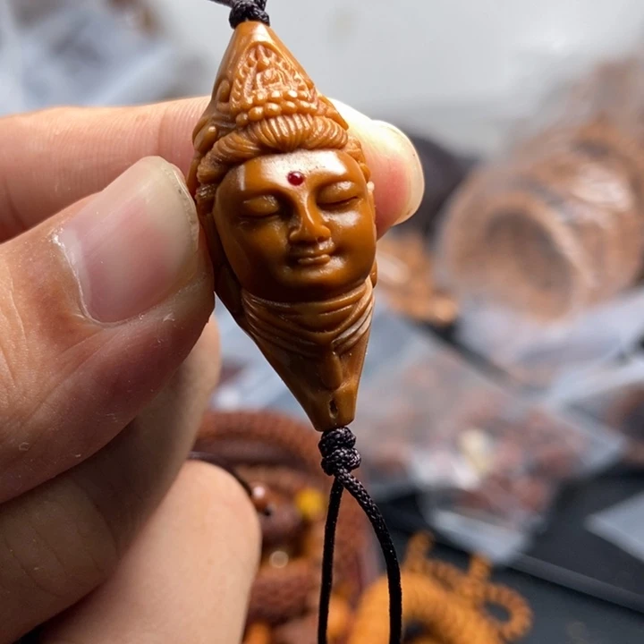 猴头核桃吊坠文玩手串
