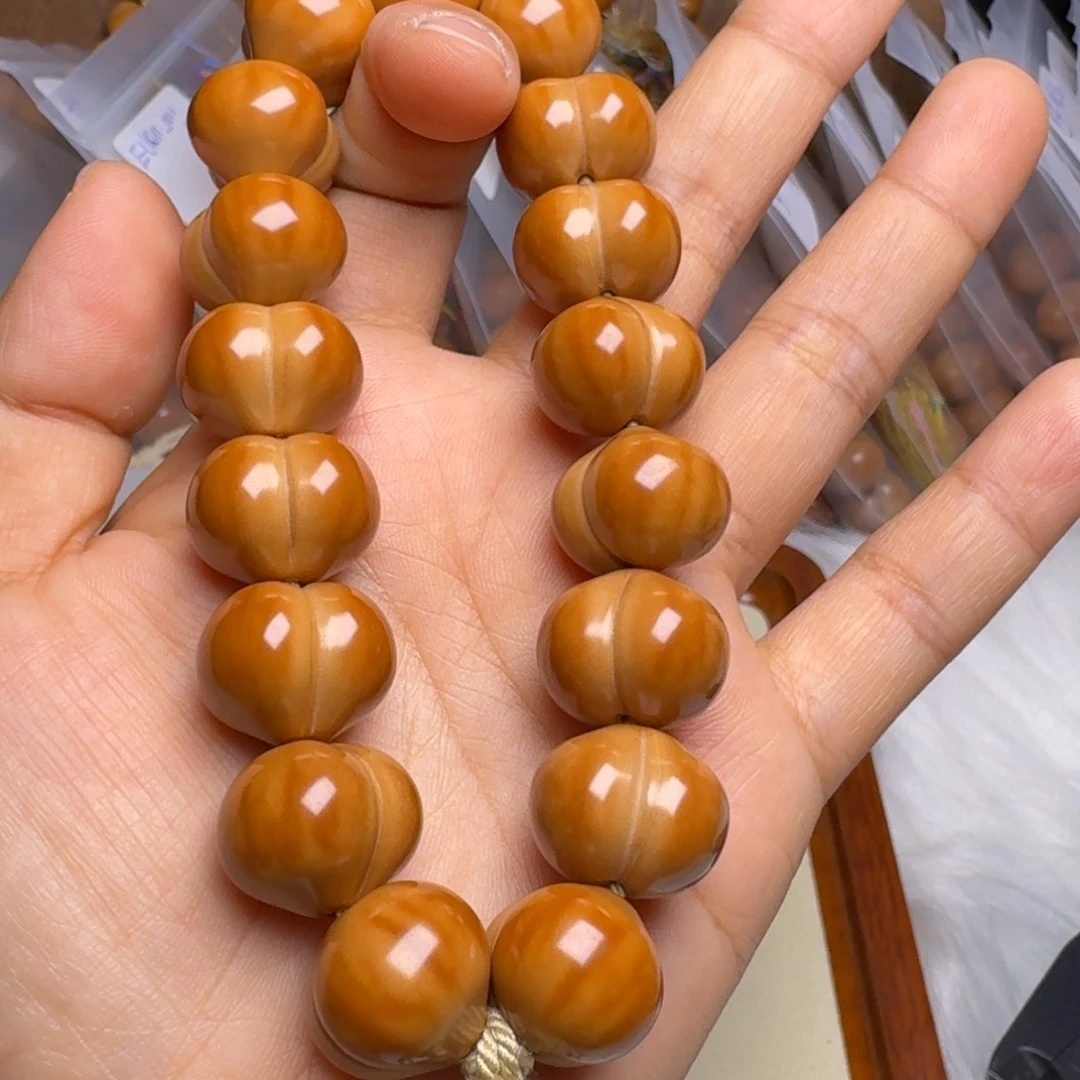 猴头核桃吊坠顶级屁桃17大➕