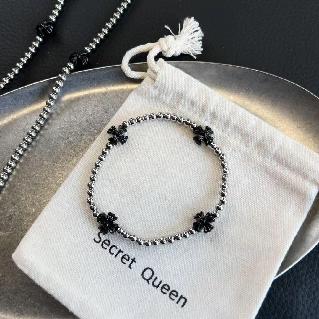 钛钢手链 小众设计圆珠十字架黑银拼色弹力绳手链AH319