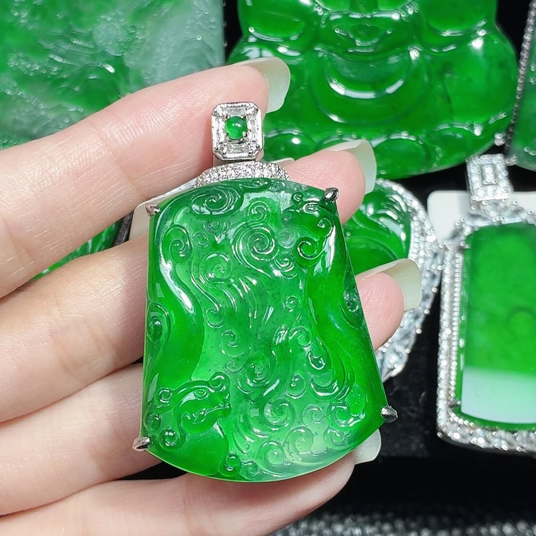 翡翠未镶嵌颈饰11111111