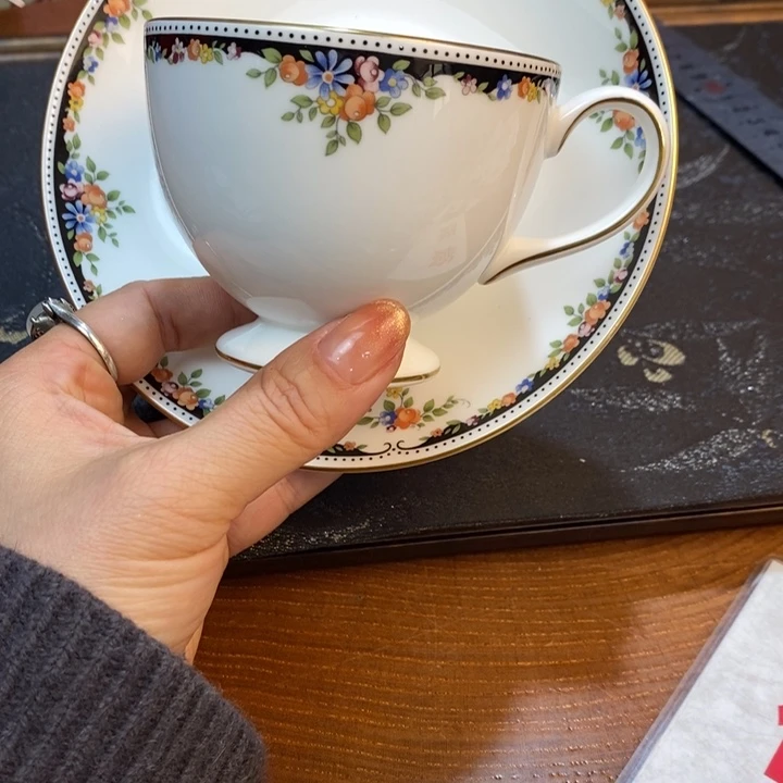 瓷器哈哈哈哈哈哈哈哈