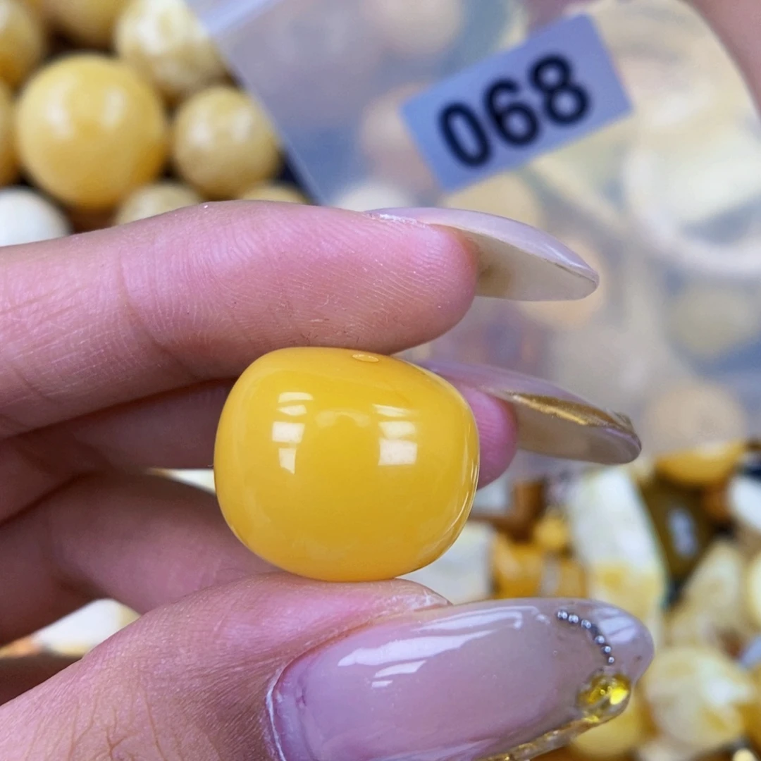 琥珀未镶嵌珠宝奇石19×15 皮色