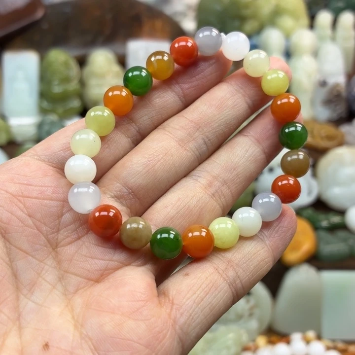 木***木和田玉未镶嵌颈饰