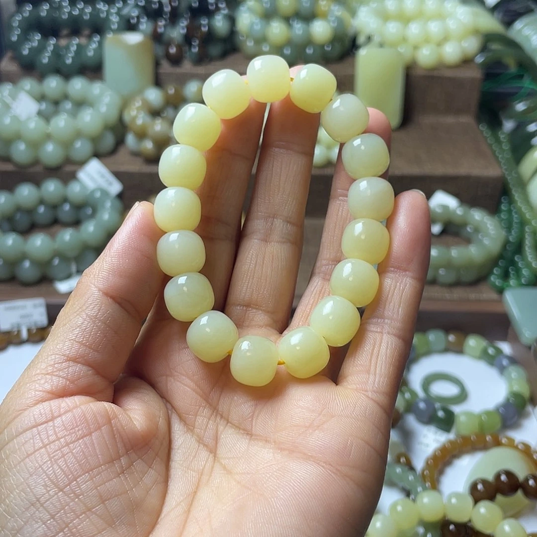 和田玉手链未镶嵌西*?