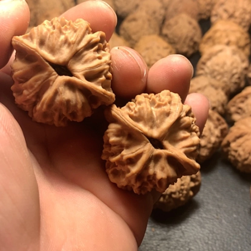 【闪购商品】把件文玩核桃小***～天地