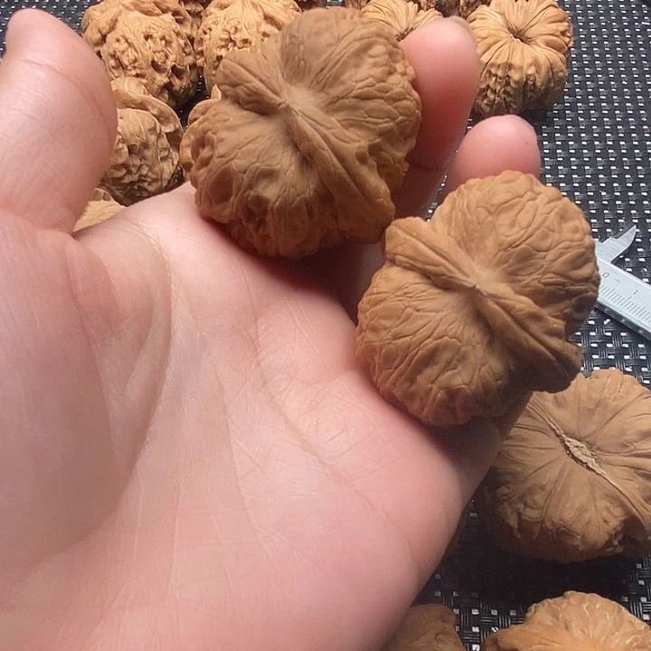 宋***三文玩核桃吊坠核桃