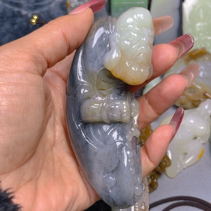 和田玉挂件未镶嵌