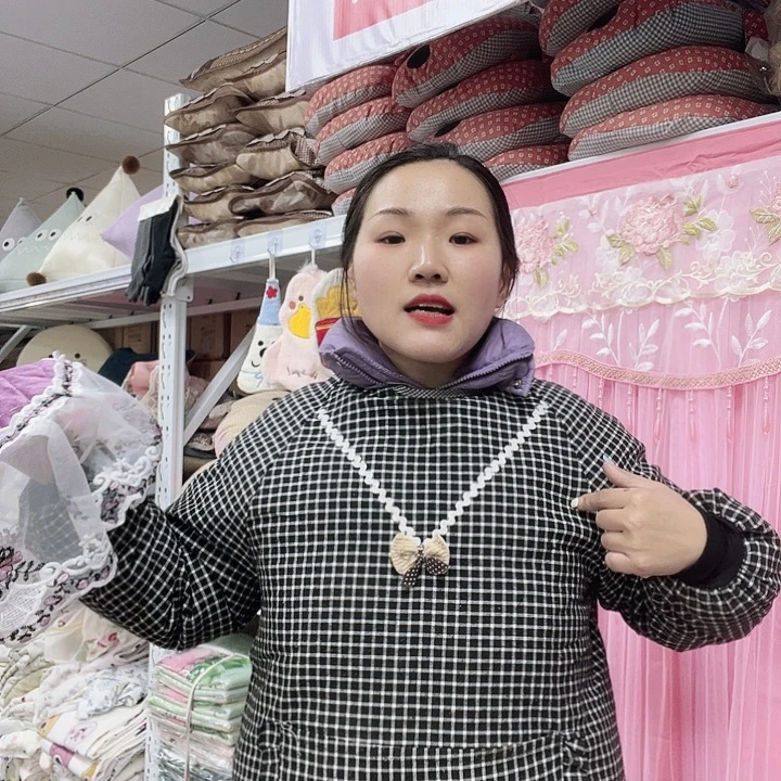 毛绒啦咯啦咯啦咯啦咯啦