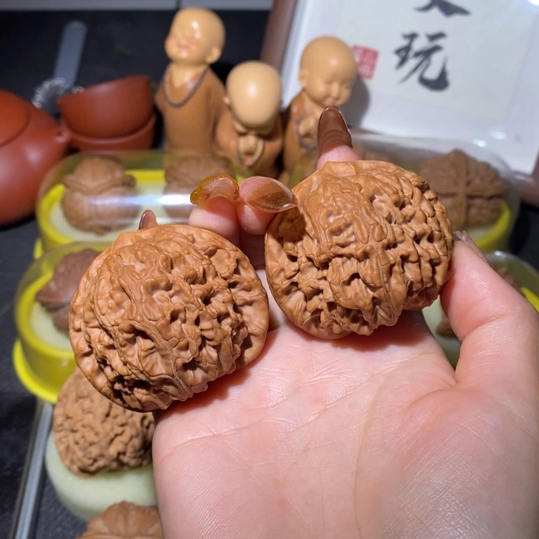 文玩核桃吊坠戸*47.8水龙纹