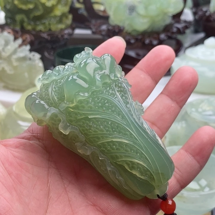 岫玉四大名玉手把件未镶嵌