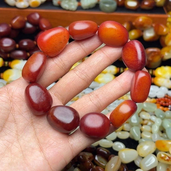 善****和田玉未镶嵌手链