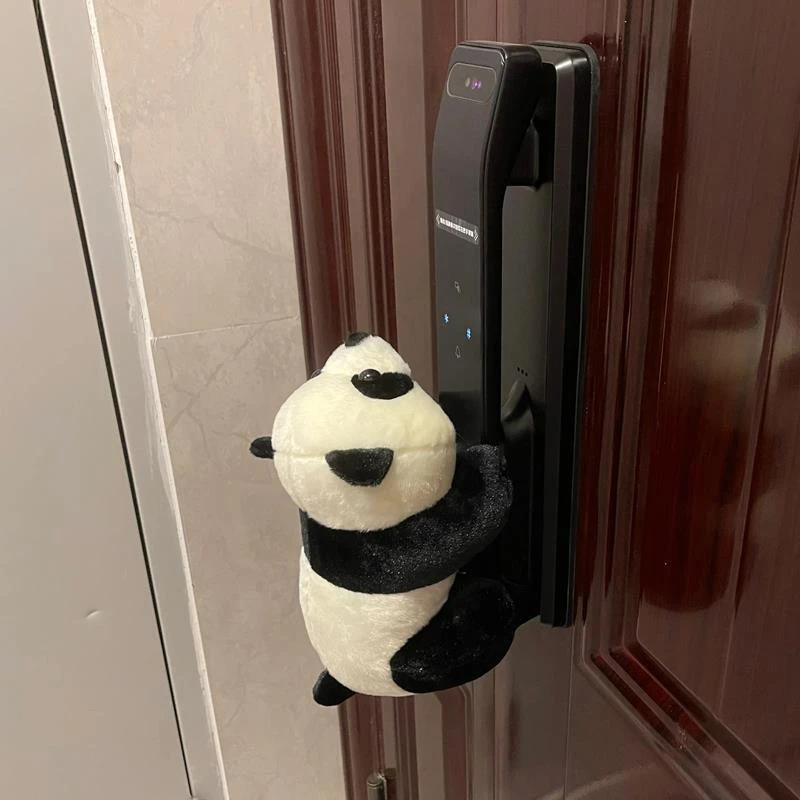 W指纹锁防撞神器门把手防撞玩偶密码锁保护套入户门电子门锁防撞