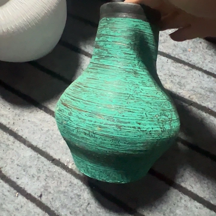 底部有孔高24口8.5