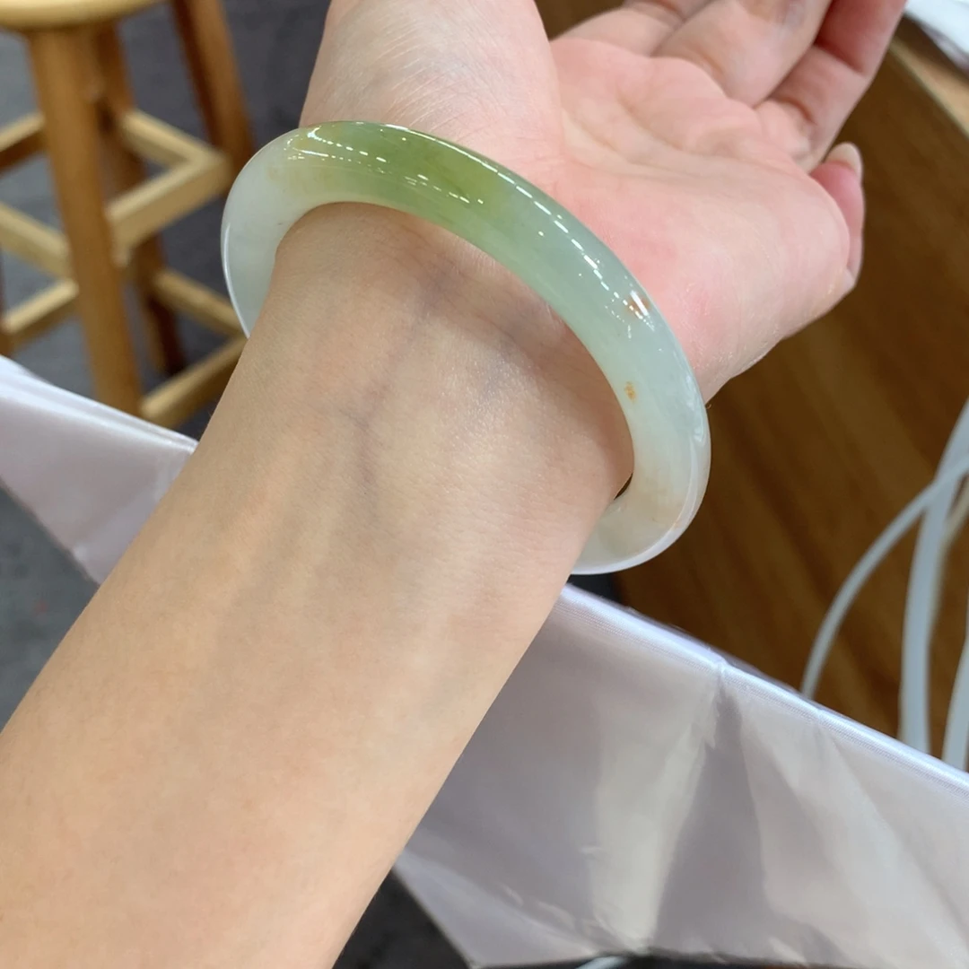 翡翠未镶嵌手镯天然Ａ货翡翠55/56