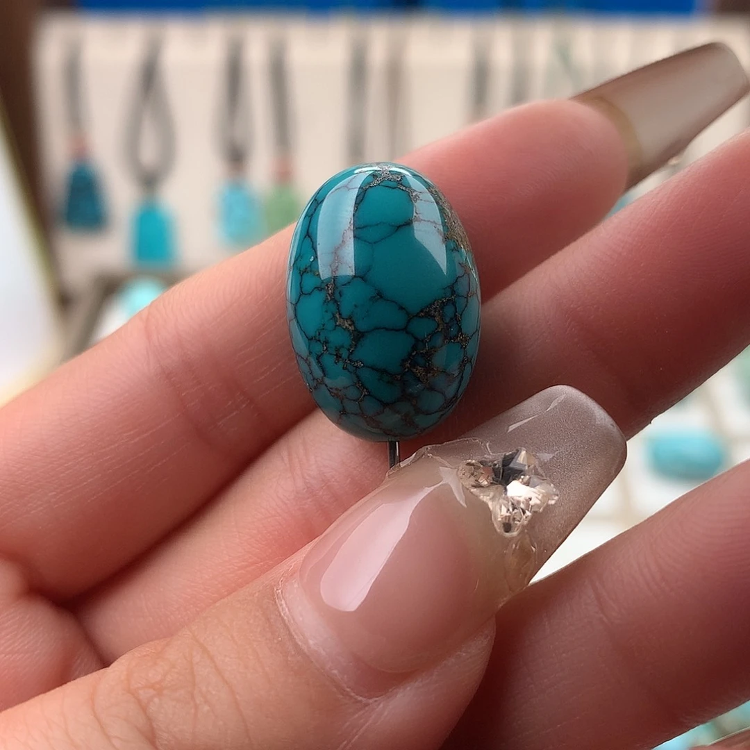 龙***龙绿松石未镶嵌配饰