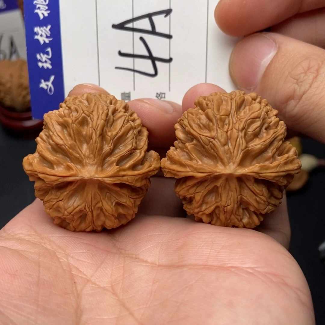 文玩核桃吊坠40苹果园