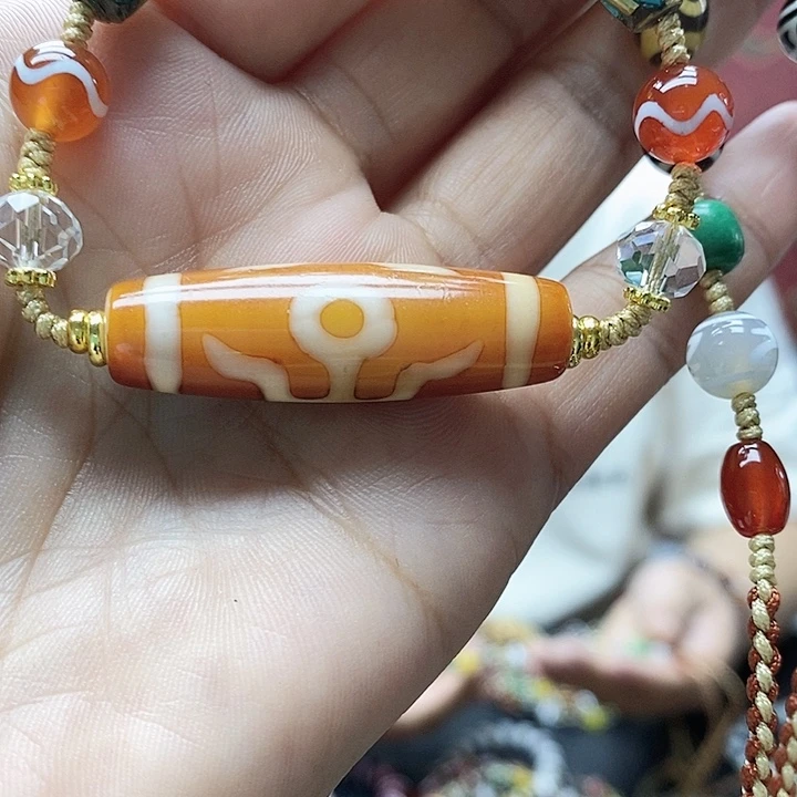 玛瑙/玉髓颈饰合金