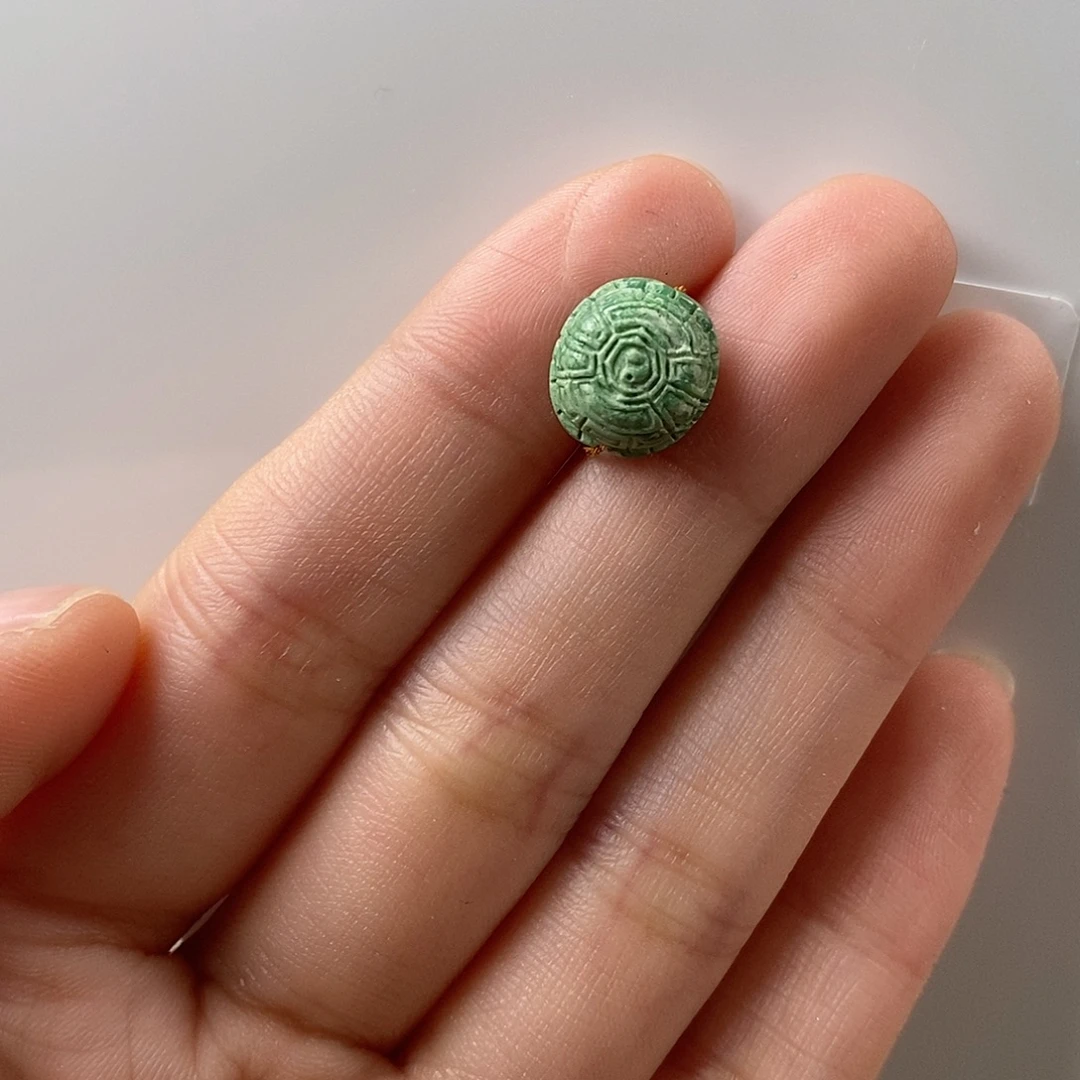 绿松石未镶嵌挂件