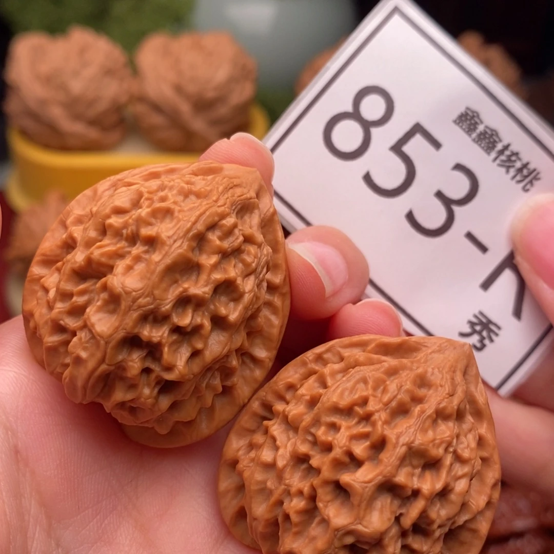 文玩核桃把件金牛36