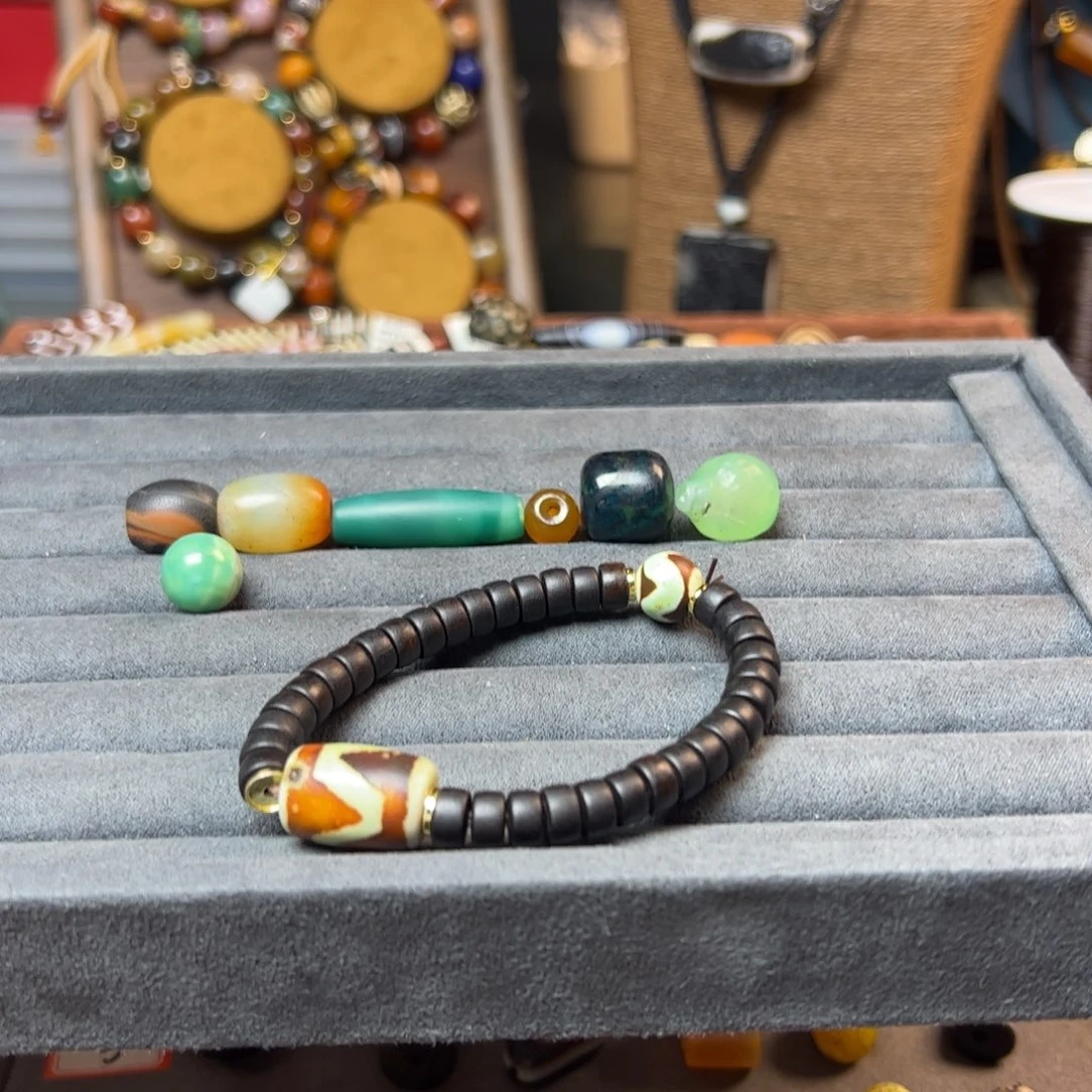 玉***鸽玛瑙/玉髓单珠合金