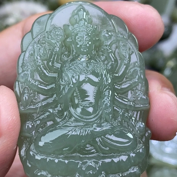 小***琴和田玉未镶嵌颈饰